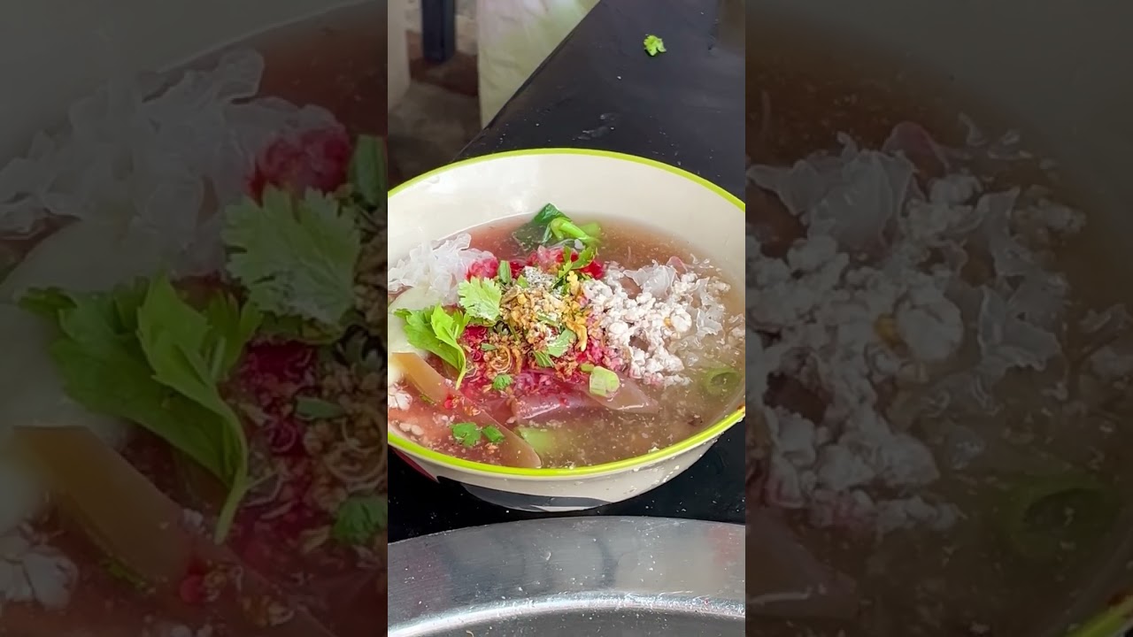 ก๋วยเตี๋ยวพี่เล็กต้มยำรสเด็ด ￼ ข้างห้างพวงทองสามพนมสารคามจังหวัดฉะเชิงเทรา