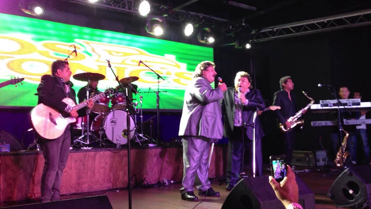 Los Caminantes Y Los Yonics En Vivo FarWest Dallas Texas