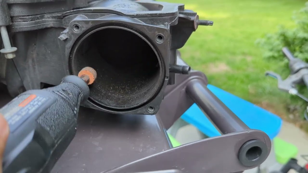 How to port a 3,6 Pentastar intake manifold part 1