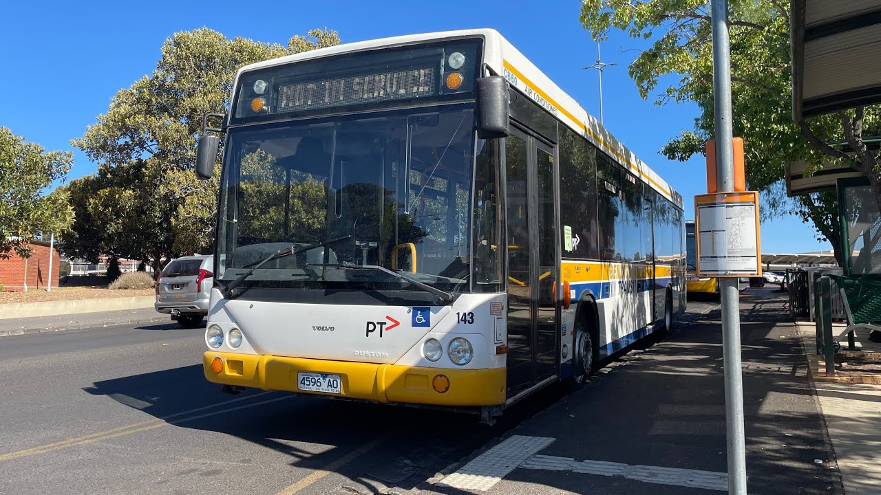 Christian’s 143 (Volvo B12BLE CB60)