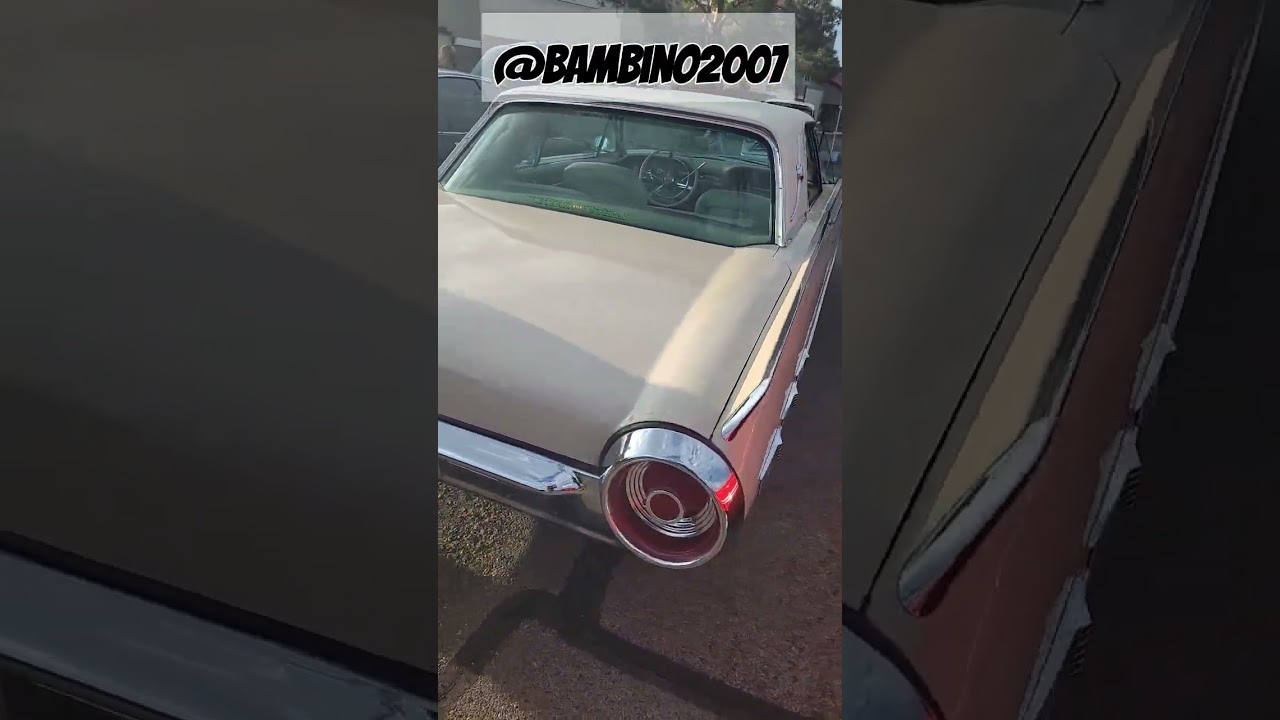 1962 Ford Thunderbird #shortvideo #ford #classiccars #carshow #carmeet #1962  #youtubeshorts #fomco