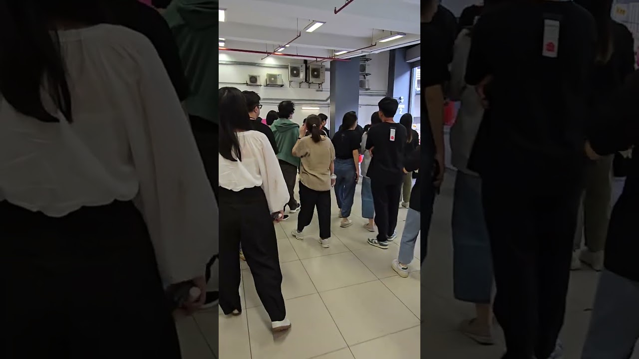 今天是進行消防演習，大家都要下樓了！從 18 樓下到底層！大家動起來吧！