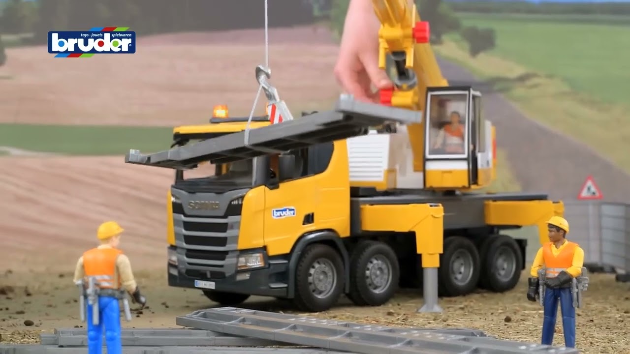 Camion Scania Super 560R cu macara Liebherr, Bruder 03571