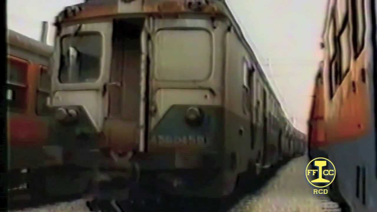 Unidad eléctrica S/436. UT de cercanías. Desgüace.