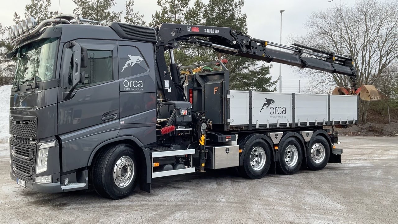 Köp Kranväxlare Volvo FH 12.8 med kran HIAB X-HIPRO 302 E-6 & växlare HIAB 18t på Klaravik