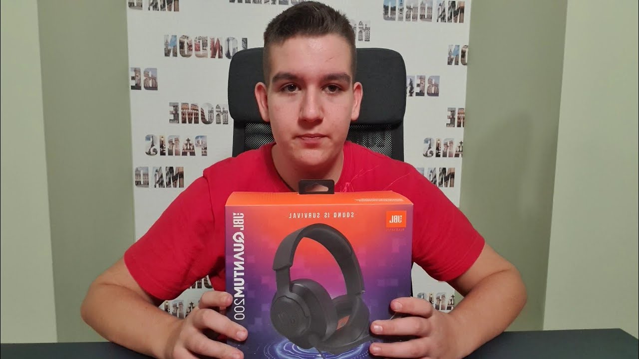 JBL Quantum 200 gamerfejhallgató