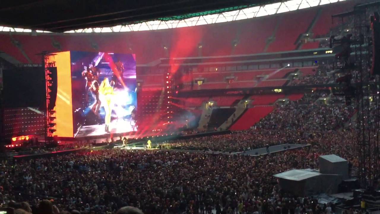 Beyoncé - Flawless/Feelin' Myself/Yoncé Live @ Wembley Stadium London 02/07/16