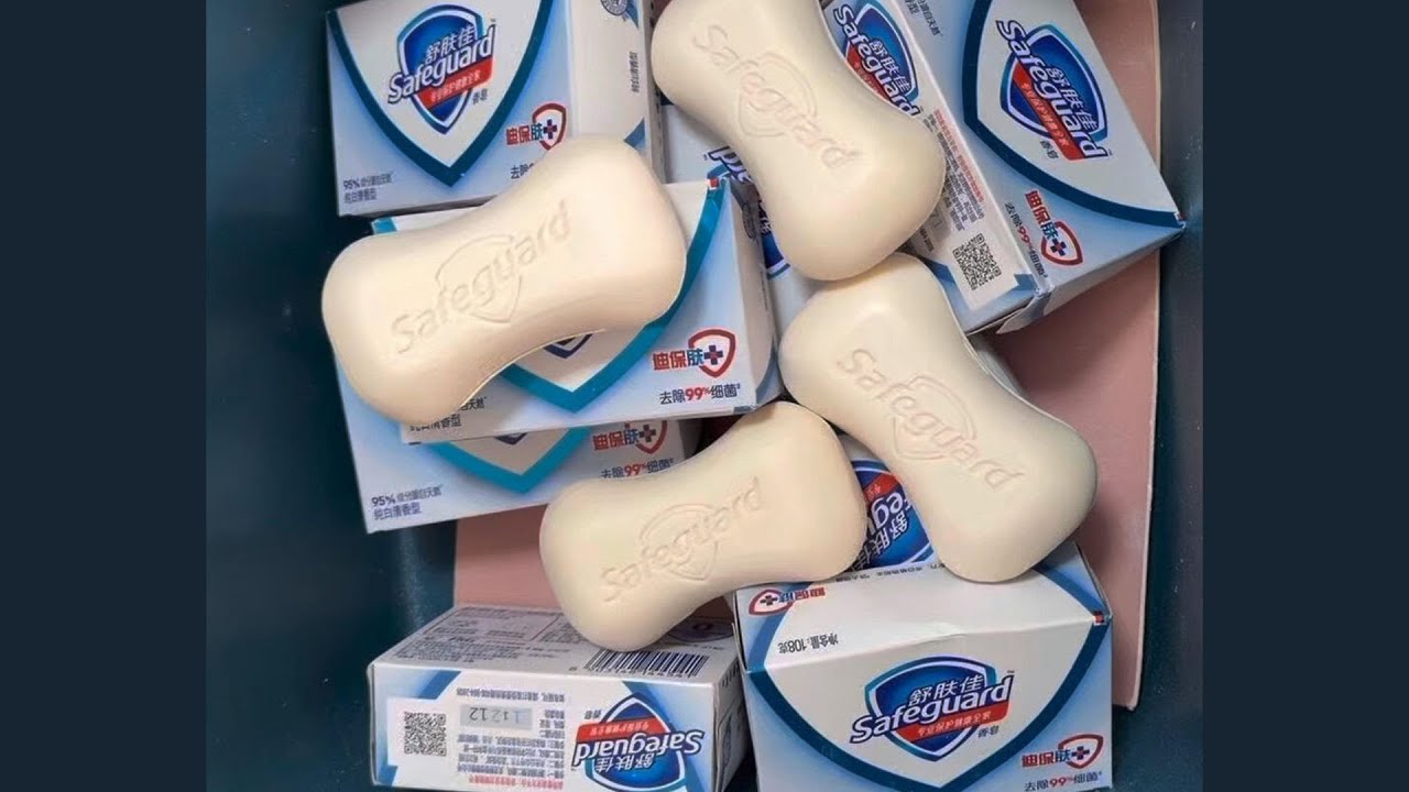 ASMR cutting dry soap/oddly carving soap/satisfying relaxing crunchy sounds/Crushing soap ASMR 