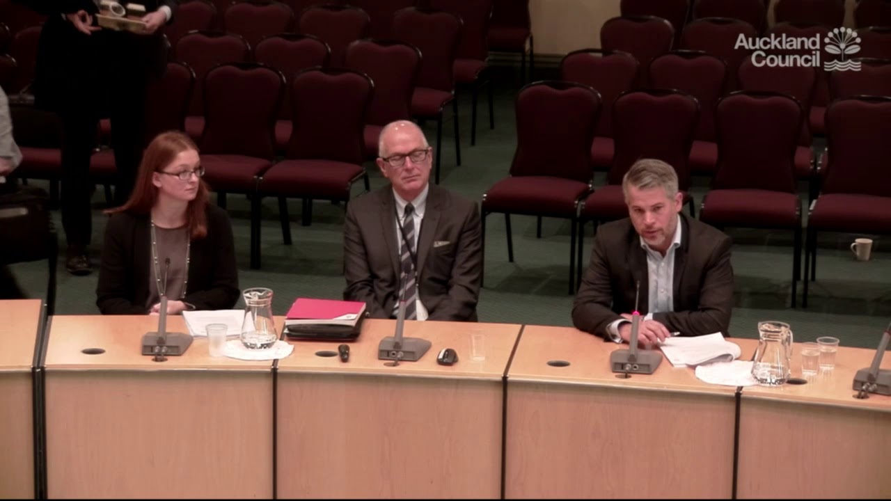 19.09.17 - Finance and Performance Committee - Items 13 - 14