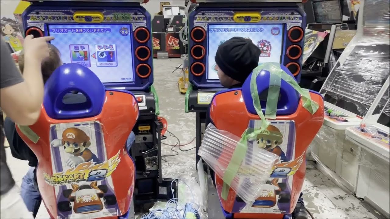 Mario Kart Arcade GP2 arcade cabinet damage inspection and overview!