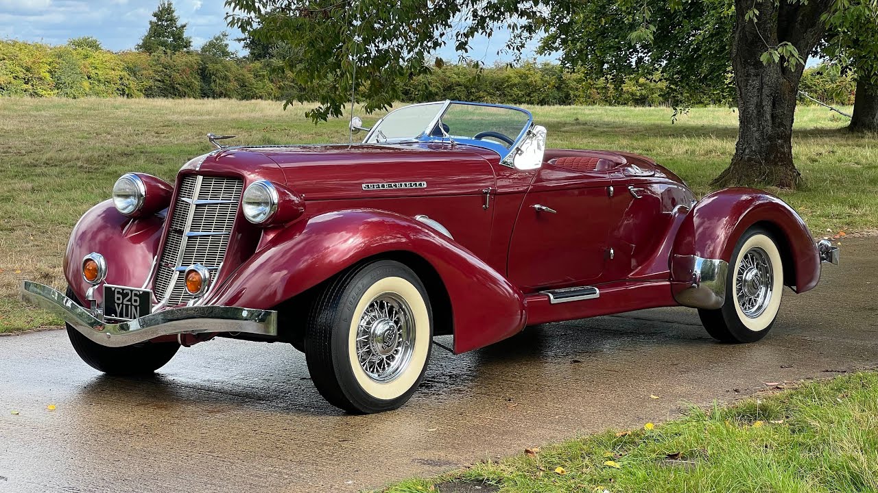 1935 Auburn 876 Boattail Speedster reproduction 