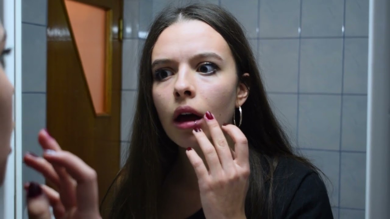 CHICK HABIT- April march ( short movie adaptation)
