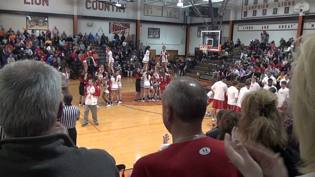 Boys Basketball Lanphier - Glenwood