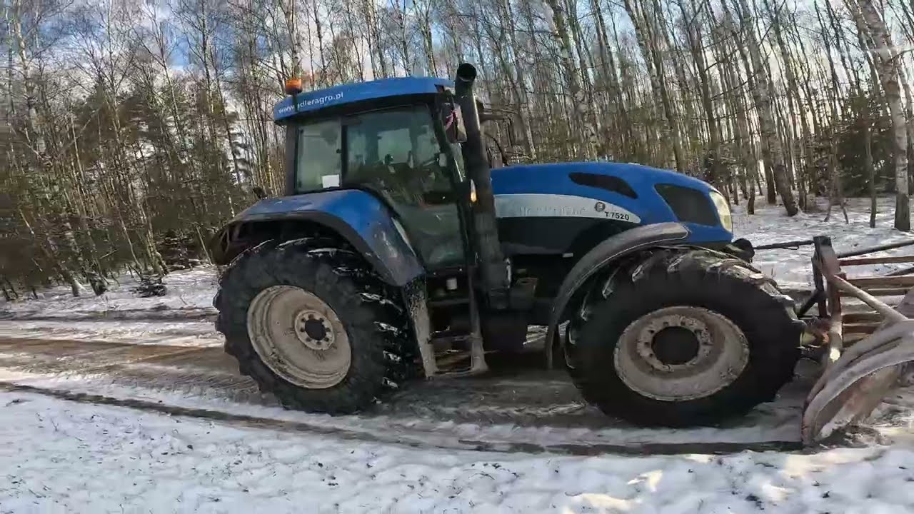 ❄️ZIMA 2025❄️ Odśnieżanie, jazda NH bokiem😎 New Holland T7520🚜