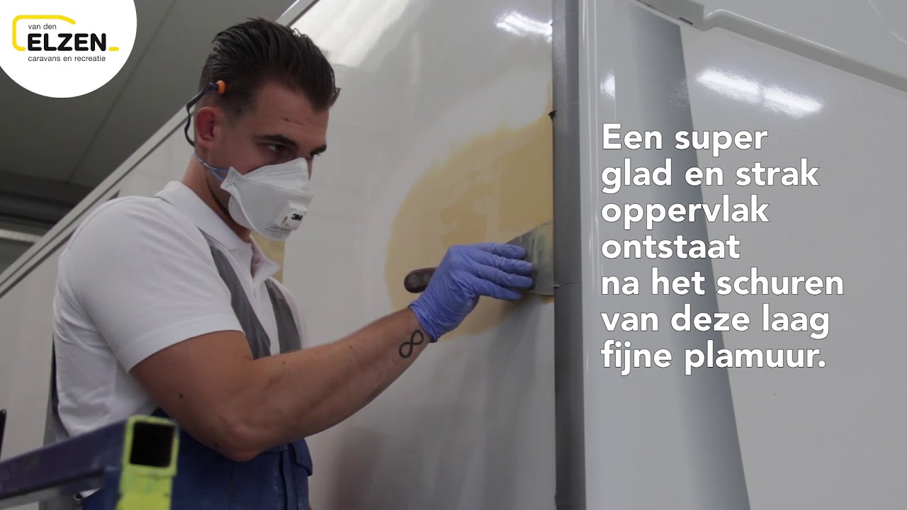 Omnia schade (ondertiteling) - bij Van den Elzen Caravans en Recreatie