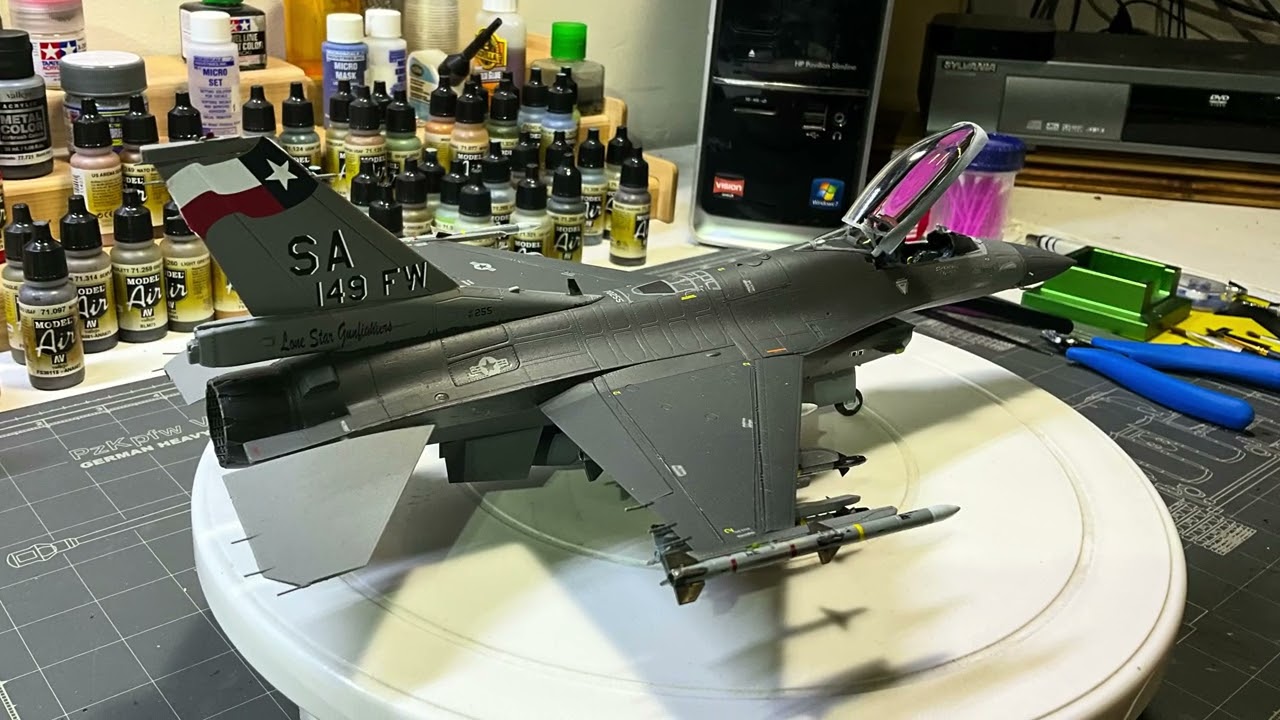Italeri 1/48 F-16C