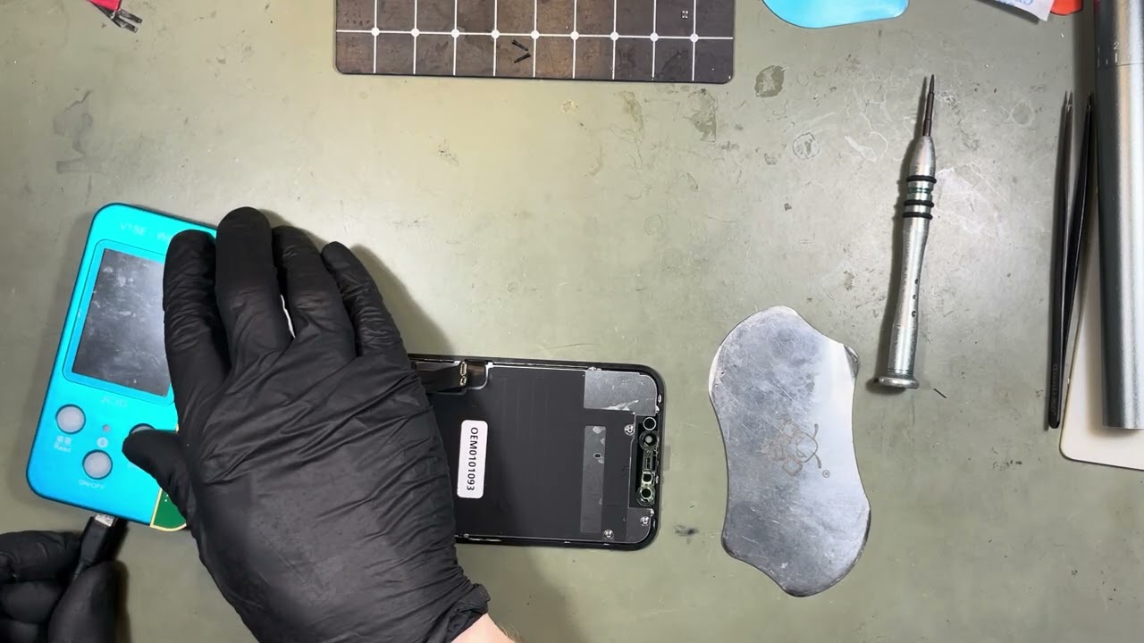 Wymiana wyświetlacza w iPhone 11 dla  Pana Kacpra