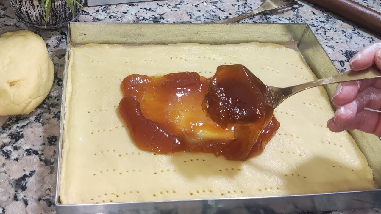 جربي هدا القاطو يذوب فالفم/ من اروع والذ الحلويات يوالم للعيد والمناسبات  ساهل  ويخرج كمية كبيرة 