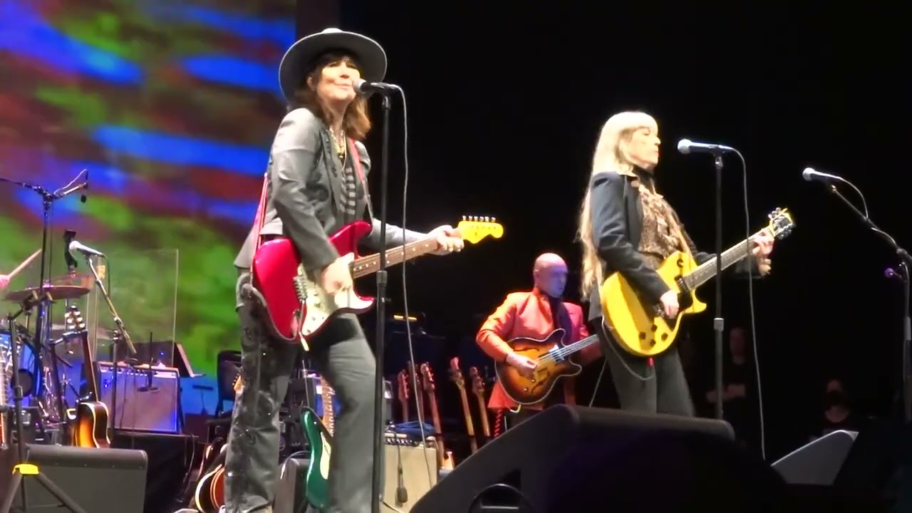 You're Gonna Miss Me - Carla Olson & Kathy Valentine (Go-Go's) @ Wild Honey Nuggets, LA, CA 5-19-23