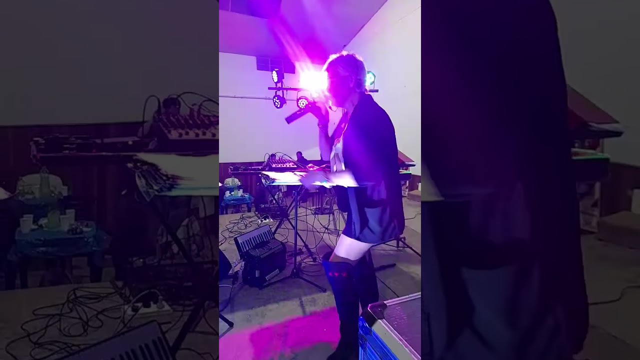 HERMOSO BAILE EN LA CIUDAD DE DARREGUEIRA CON LA PACHANGA DE GAITAN.