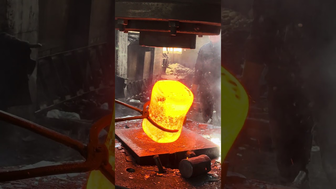 Inside the forging factory Can You Handle the Heat? #forging #machine #factory #blacksmith #process