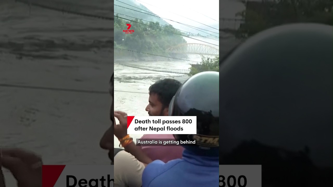 Death toll passes 800 after Nepal flood disaster