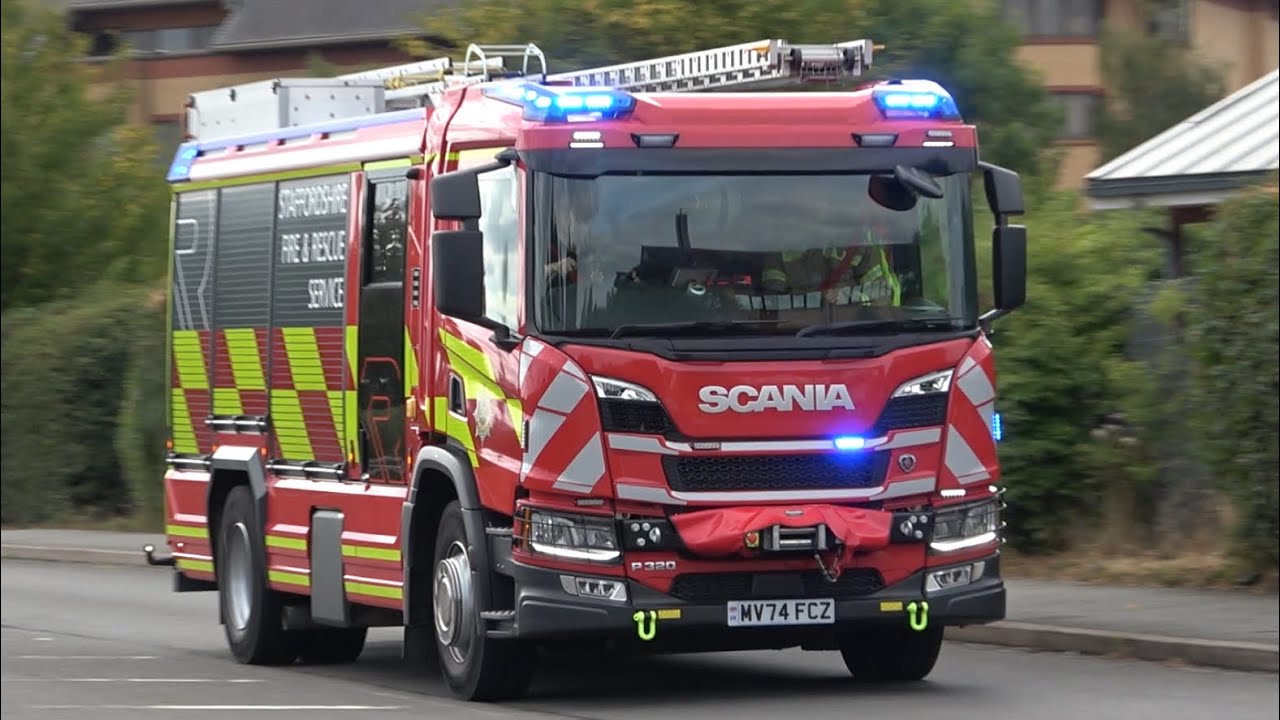 Staffordshire Fire & Rescue Service, Stafford 1 (Stafford) Enhanced Rescue Pump, responding x2. 