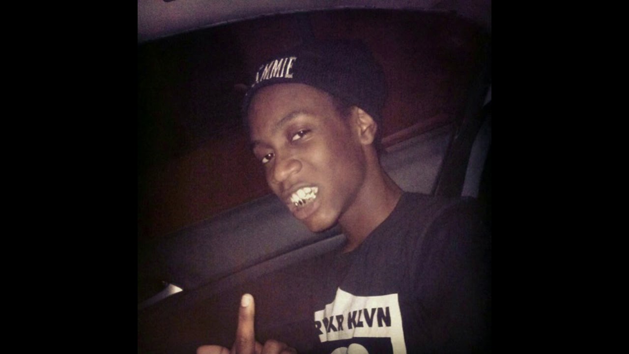 Yung Simmie - Im Just Doin Me [Ft. Xavier Wulf] (Prod. By Purpdogg) [2012]
