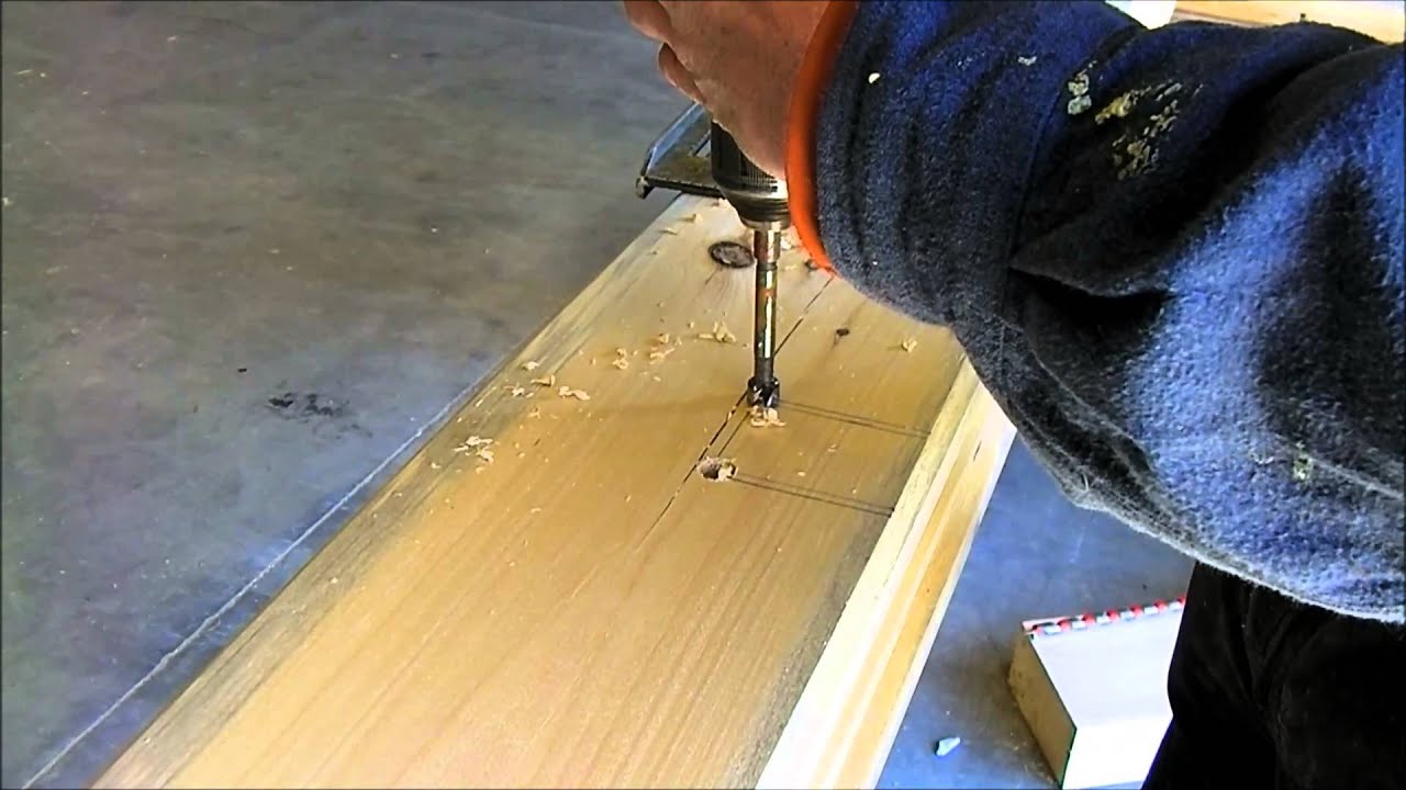 How to install a electrical box in your log home