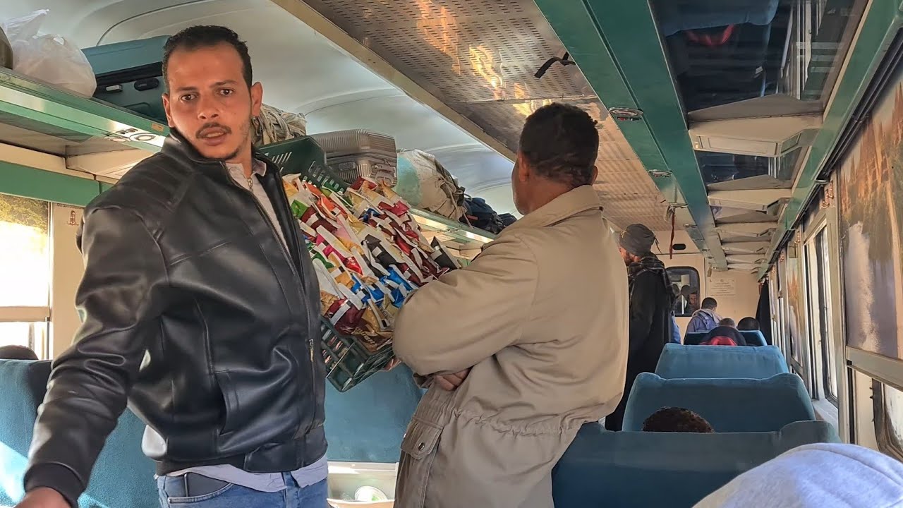 🇪🇬 LUXOR TO CAIRO TRAIN RIDE THROUGH EGYPT, EGYPTIAN COUNTRYSIDE SCENERY FROM A TRAIN, 4K