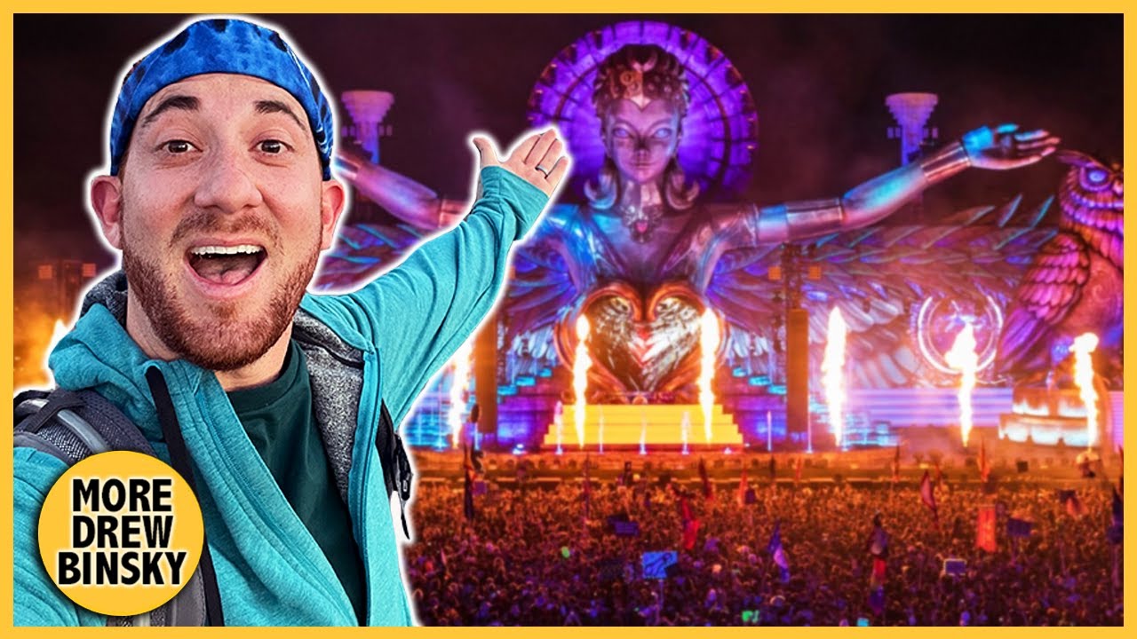 ATTENDING THE WORLD'S BIGGEST PARTY!!!
