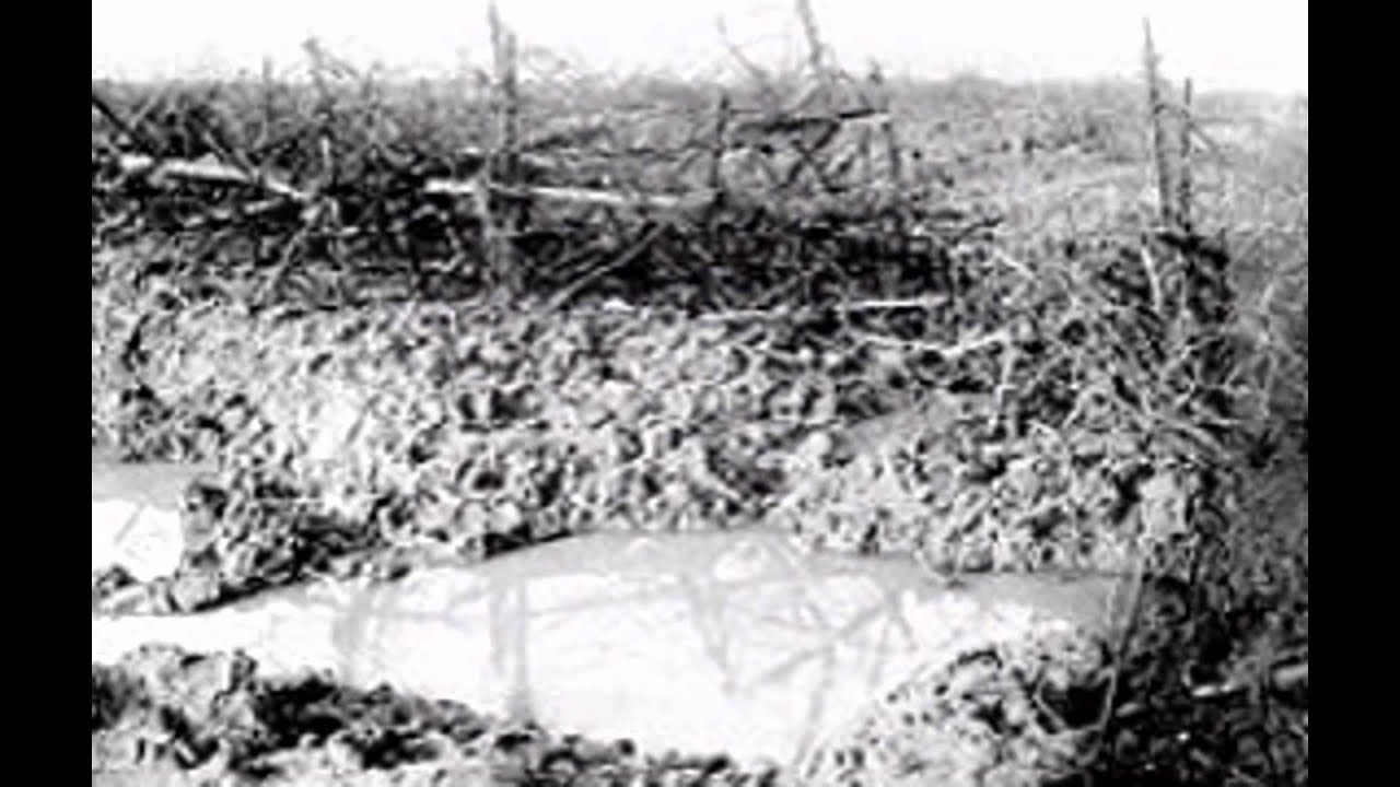 Cimeti&egrave;re de Beaumont Hamel (REDAN RIDGE N&deg; 3&deg;)(80)