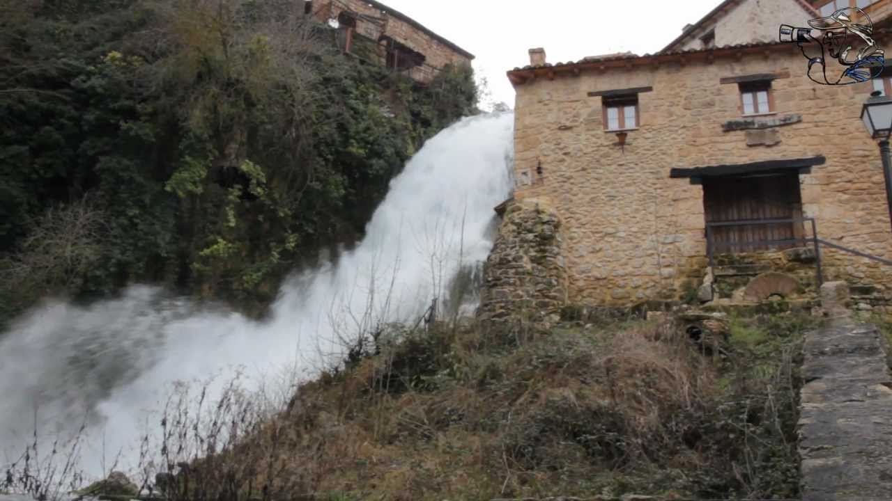 Orbaneja del Castillo y su cascada