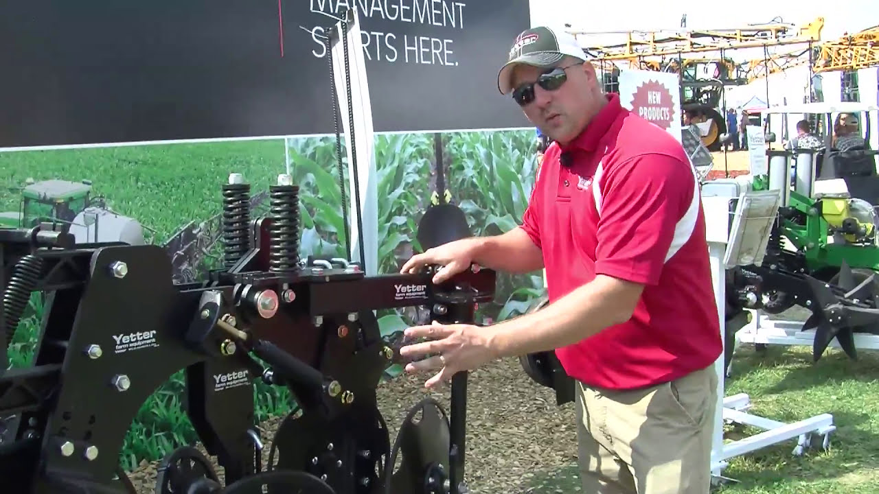 Yetter 2984 Maverick™ HR Plus® at the Farm Progress Show