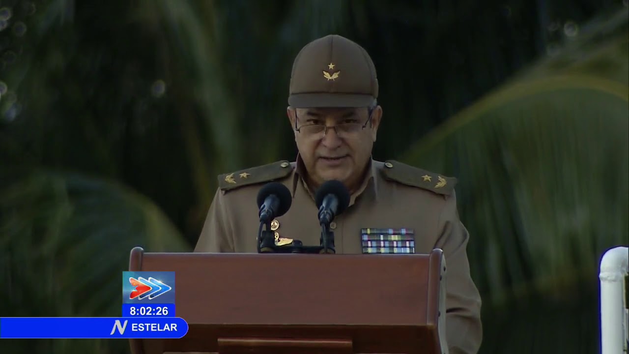 Raúl y Díaz-Canel presiden ceremonia por el 45 aniversario de la Brigada Móvil de Tropas Especiales