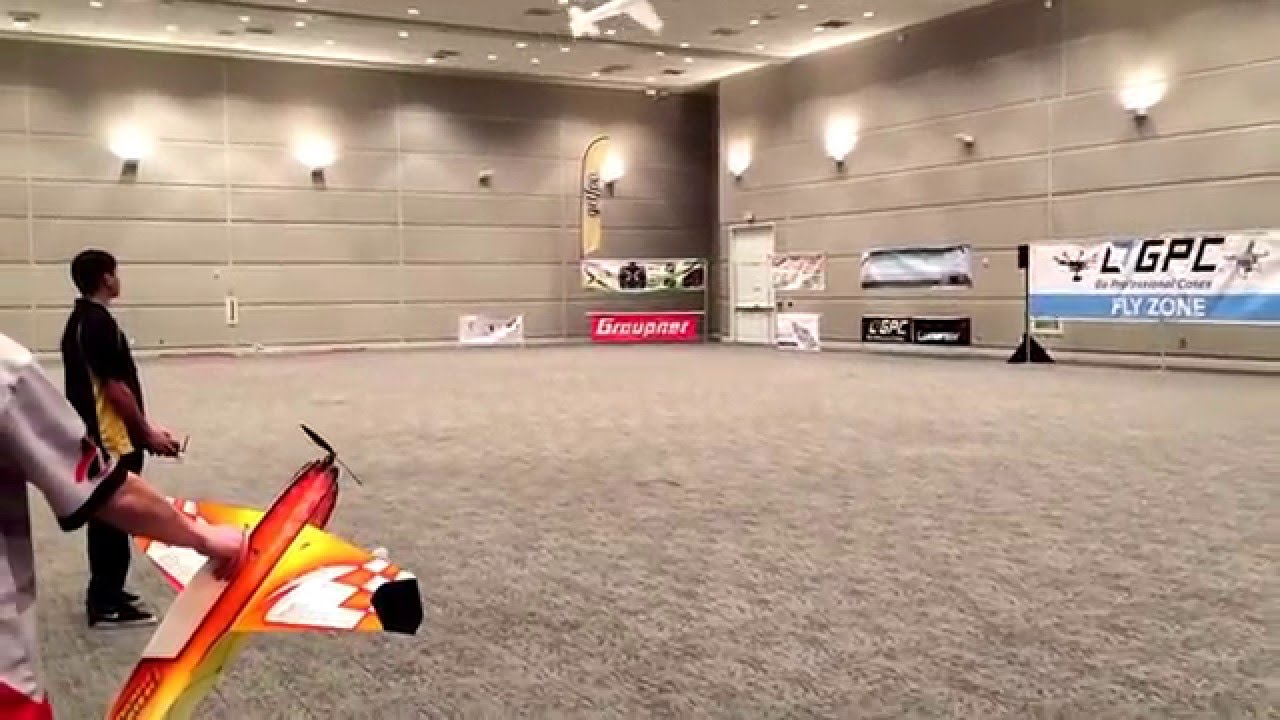AMA Expo 2016: Kyle Dahl UMX F-16 Indoor Flight