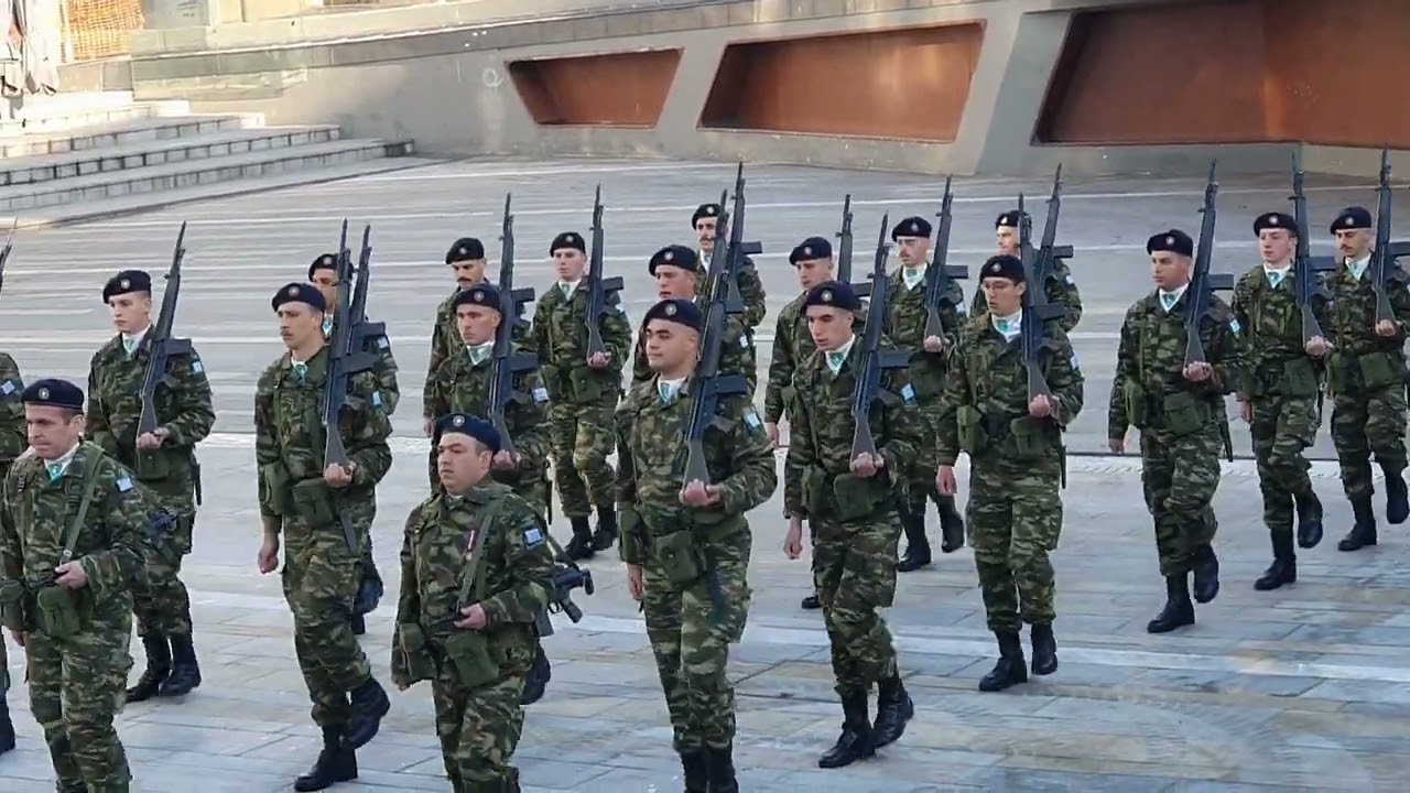 Kozan.gr: Έπαρση Ελληνικής Σημαίας 25η Μαρτίου