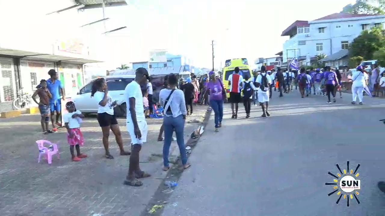 Live Reportage AVD met Gail - Dag 2 | SUN WEB TV | LIVE