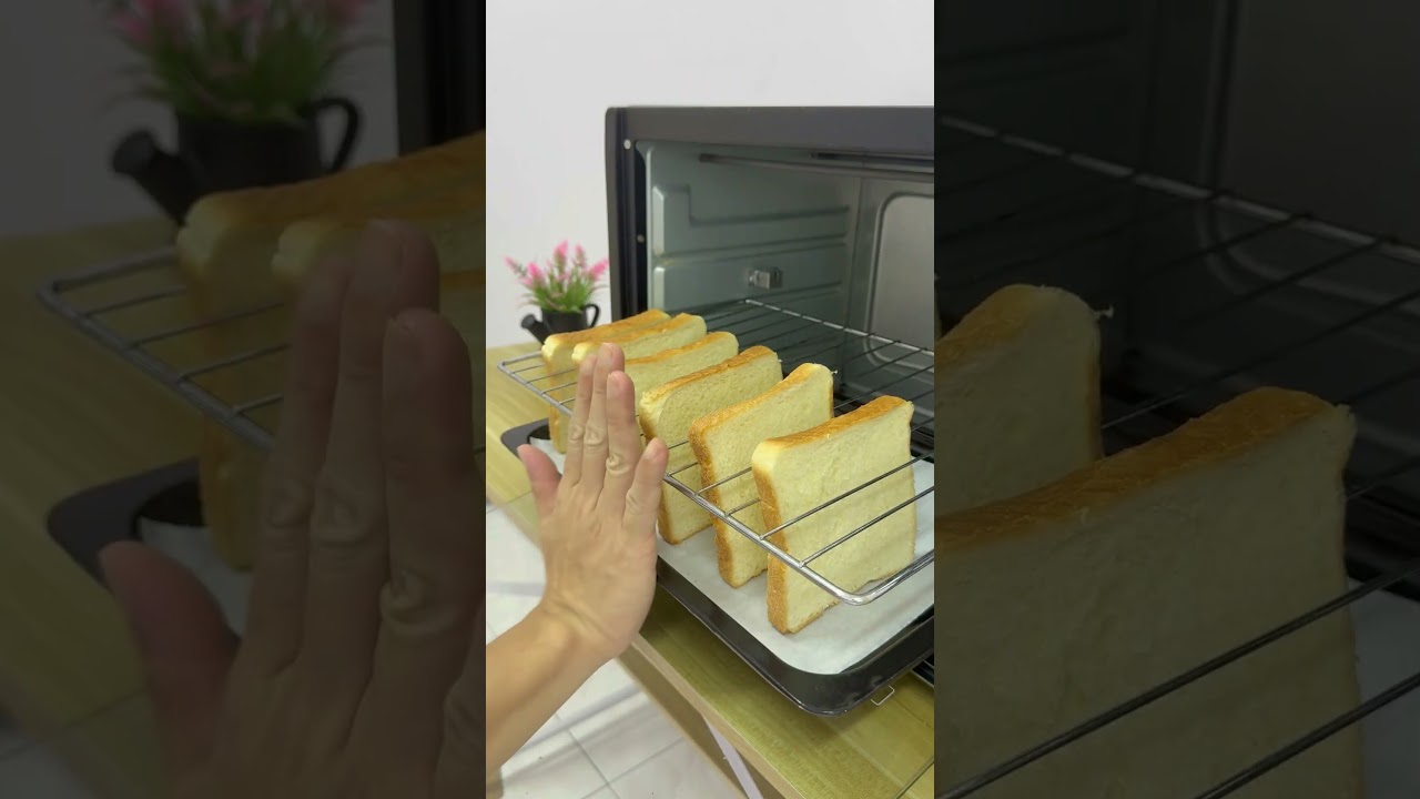 Make Sure to Remember This Trick! How to Toast Bread in the Oven