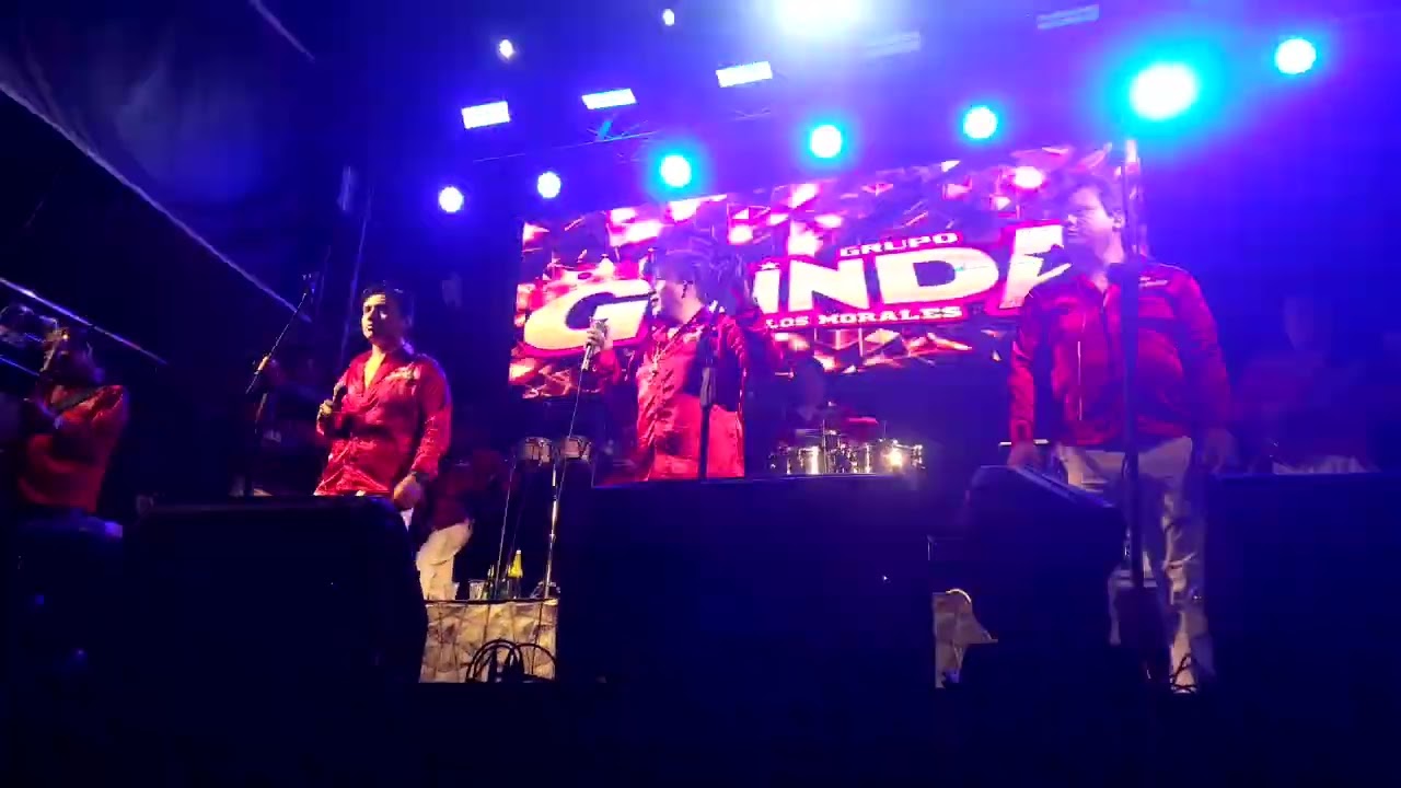 AMOR INCOMPARABLE GRUPO GUINDA, Alex y Edith aniversario de Guinda