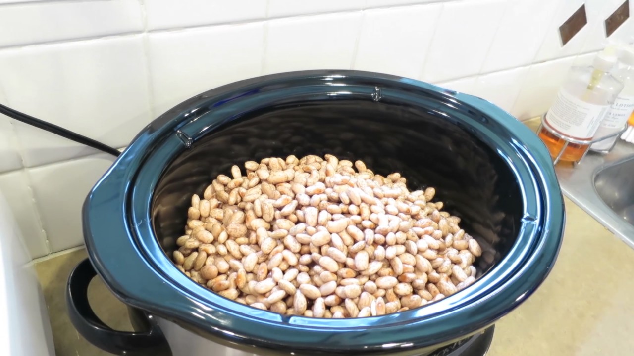 How to Make Pinto Beans with Garlic and Pork