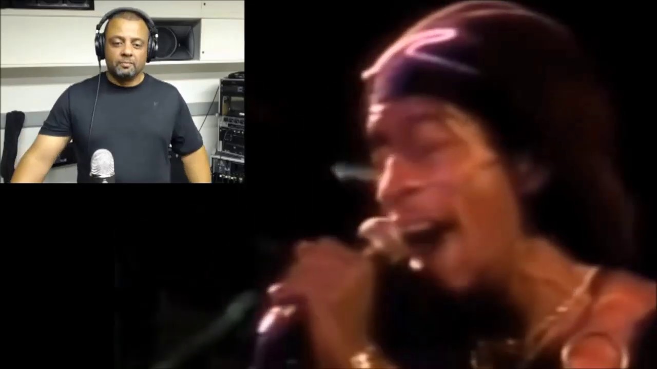 Pro Bassist REACTS To: Parliament - Mothership Connection Live!