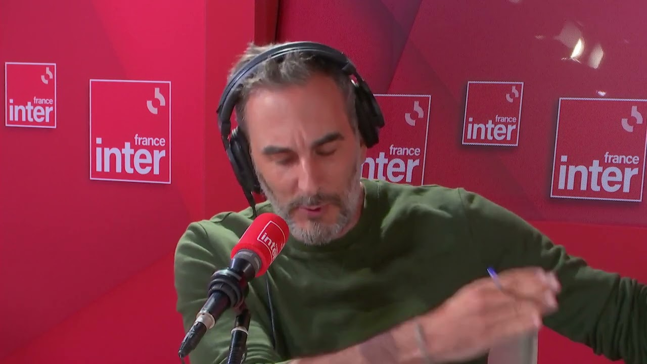 Le brusque virage éditorial de l'interview de 7h50 - Le Billet de Matthieu Noël