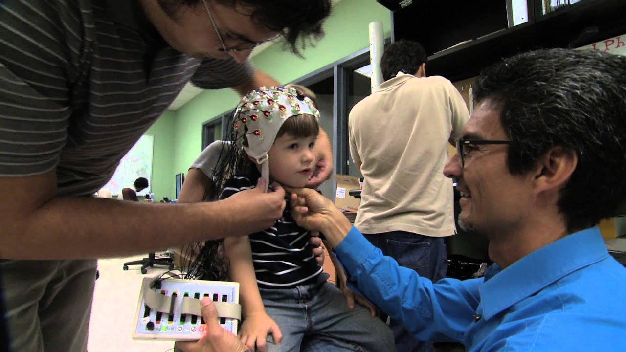 UH Moment: Child's Play Gives Clues to Autism
