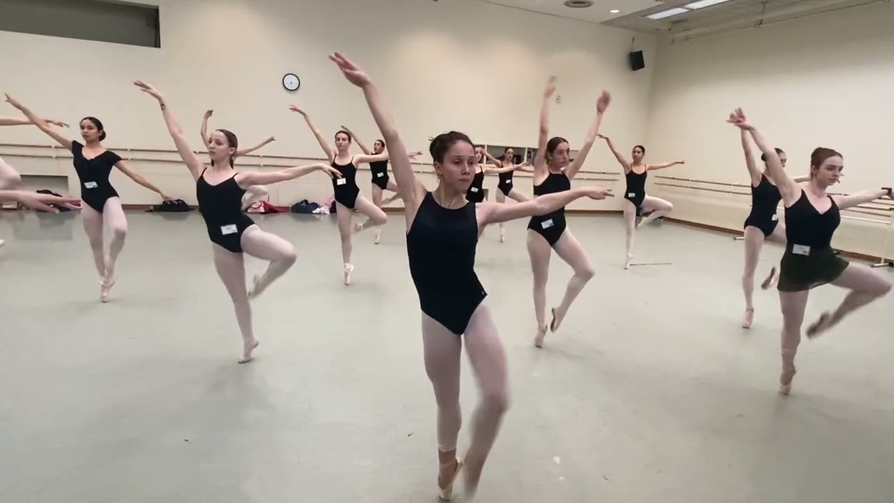 NEOCLASSICAL CLASS   AAB SUMMER