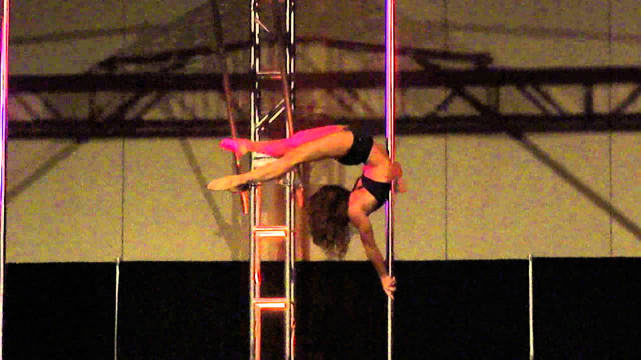 Jenyne at Pole Con 2011