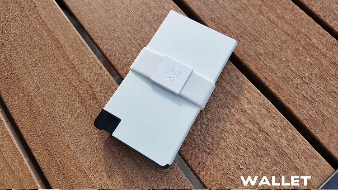 Единственный кошелек, который вам нужен — Ekster Cardholder Pro Eclipse Color!