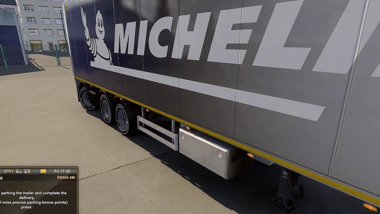 Michelin driver parks like a pro