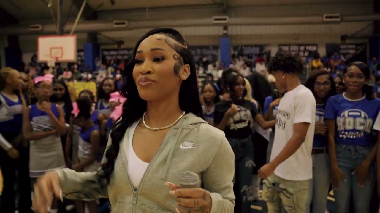 ANADABRATT -  IM SO MISSISSIPPI (JDC HOMECOMING VLOG)