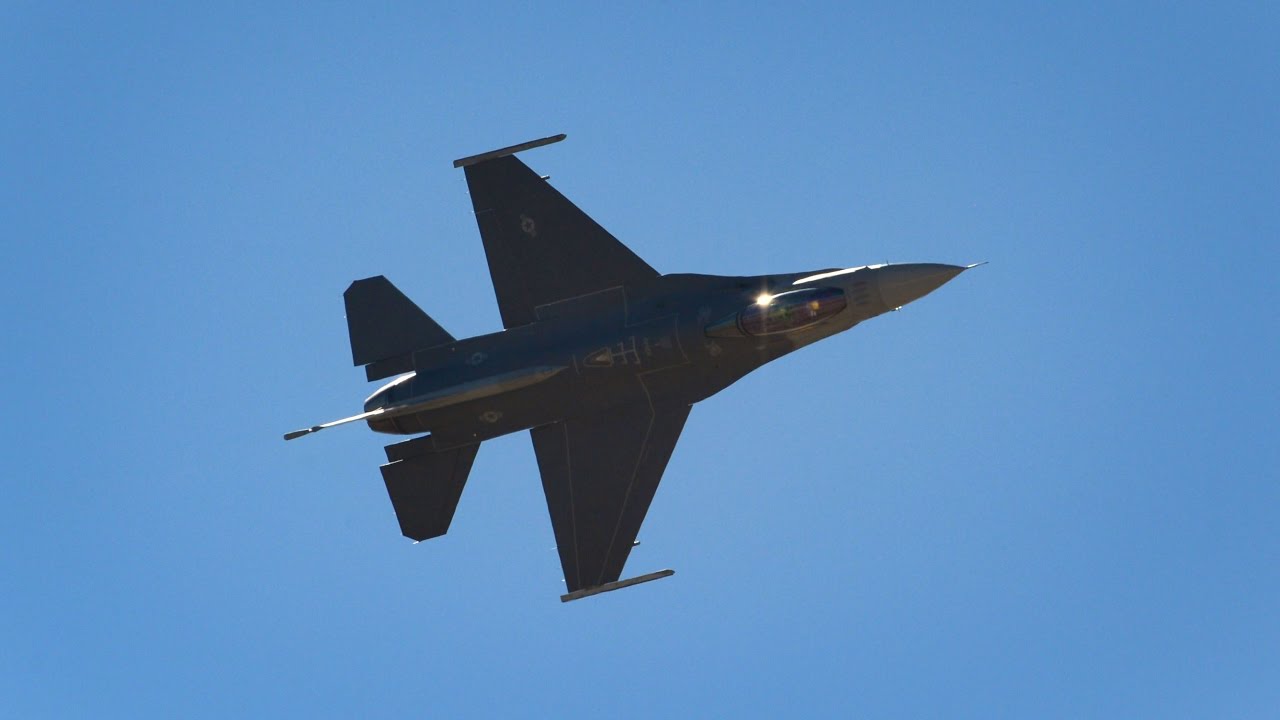 F16 Aerobatics